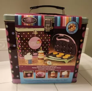 NOSTALGIA ELECTRICS DONUT BAKERY KIT MAKER NEW SEALED STORAGE TIN - Picture 1 of 3