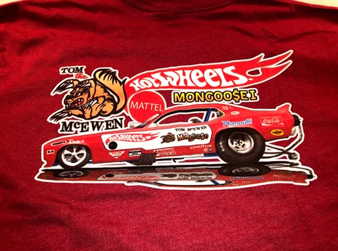 NEW! Tom "THE MONGOOSE" McEwen 1970 Hot Wheels Mongoose I Funny Car 2XL T-Shirt Cover