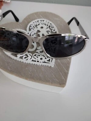 versace  sun glasses rare style - Image 1 of 4