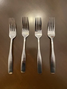 Madison By Cambridge 11-17 Stainless Dinner Forks Lot Of 4  - Picture 1 of 3