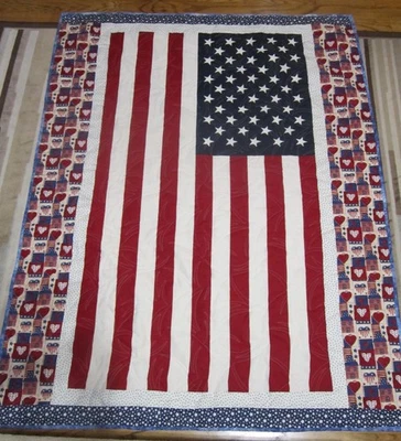 Edredón hecho a mano para colgar/lanzar en la pared de EE. UU. - bandera estadounidense 59" x 70" veterano militar Foto 1 de 4