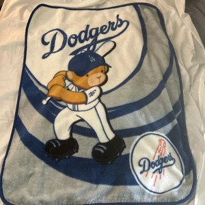 LOS ANGELES DODGERS PLUSH THROW 40" X 50" BABY BLANKET - Picture 1 of 4