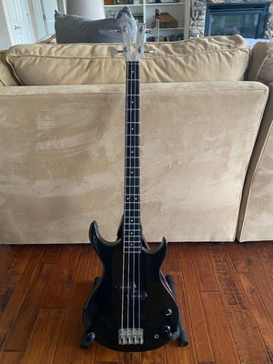 Cuello de aluminio Kramer XKB-20 ~ Bajo vintage de principios de los 80 Foto 1 de 4