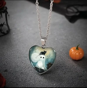 Collar gótico de Halloween de 1 pieza - Colgante de corazón con gato negro horror espeluznante  - Imagen 1 de 5