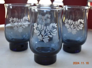 1 ~ PFALTZGRAFF YORKTOWNE 14oz Glassware Tumbler 5.25"H Blue Floral VTG 1967 - Picture 1 of 6