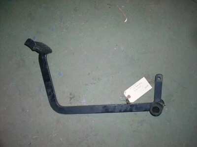 Pedal de freno LH para tractor New Holland TC45D, 86567851 Foto 1 de 3