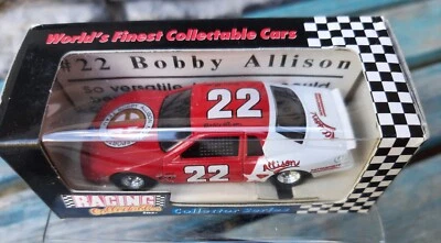 Bobby Allison #22 Bobby Allison Motorsports Ford T-Bird 1:64 coleccionables de carreras Foto 1 de 2