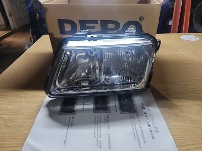 TYC 441-1126L-RD-EM MAIN HEADLIGHTS LEFT FOR AUDI - Image 1 of 3