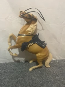 Caballo de plástico Hartland Annie Oakley de colección solo con silla de montar - Imagen 1 de 19