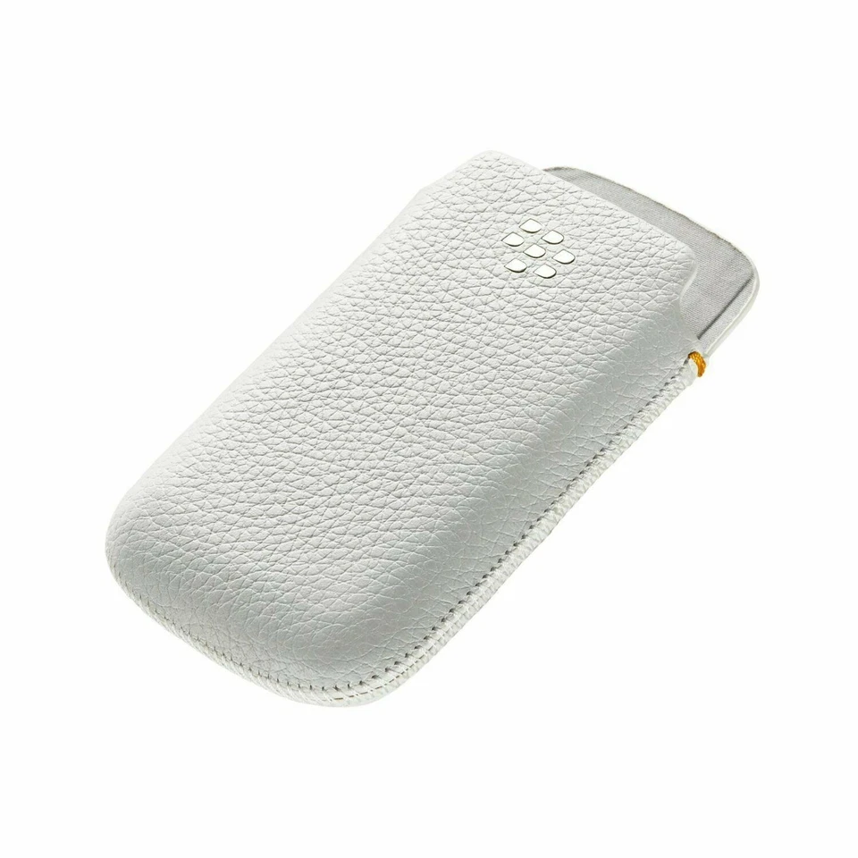 BlackBerry Smartphone Leather Pouch Case for BlackBerry 8520/9300/9700/9780 - Image 1 of 3
