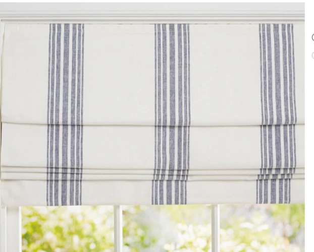 Pottery Barn Riviera Stripe беспроводной римский затемненный оттенок, темно-синий, 32x64 - Изображение 1 из 1