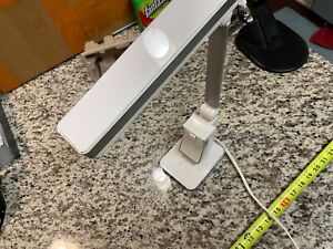 OttLite Rare White Desk Table Task Light Lamp Adjustable Folding Tested Working