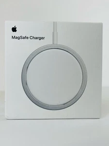 Lot Of 10 - Genuine Apple Wireless MagSafe Charger for iPhone/AirPods - Open-Box - Picture 1 of 7