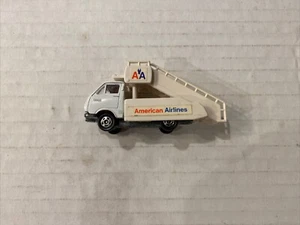 Vintage Pocket Cars Tomica American Airlines Toyota Ladder Truck Japan No. 38 - Picture 1 of 8