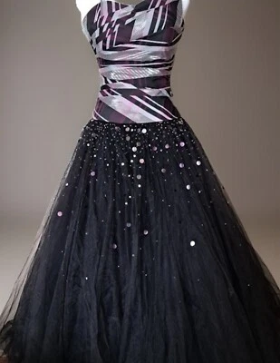 Burgundy Plaid Strapless Prom Homecoming Dress  Black Sparkly Tulle Woman's Sz 4 - Image 1 of 4