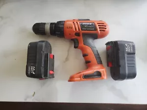 Black & Decker Firestorm Cordless 14.4v Drill Driver 3/8 in FSD142 w Quick Chuck - Picture 1 of 3
