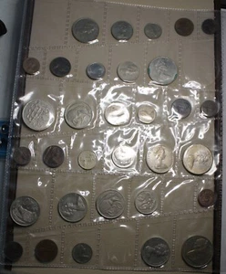 * PAGE OF MIXED NEW ZEALAND COINS 1 CENT TO FIFTY CENTS GOOD EXAMPLE'S #FHJ93 - Foto 1 di 14