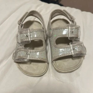 Old Navy Silver Sparkly Sandals Adjustable Straps - Picture 1 of 5