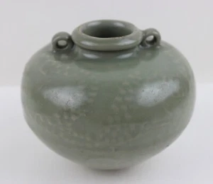One 14th C Yuan Longquan celadon moulded dragon & floral bulbous vase jarlet - Picture 1 of 9