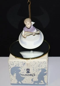 Lladro "Heavenly Musician" #6498 Angel Figural Bell Ornament with Mandolin - Box - Picture 1 of 8