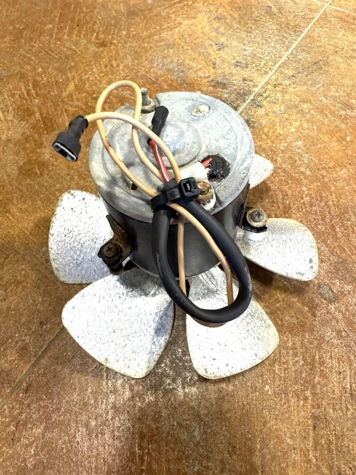 Conjunto de ventilador de refrigeración Polaris Explorer 400 1994 2002 OEM 4170009 Foto 1 de 4