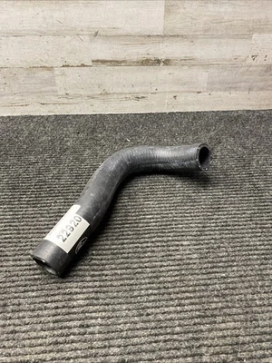 Gates 22920 Premium Molded Coolant Hose For 94-01 Acura Integra - Image 1 of 4