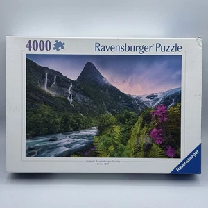 Rompecabezas Ravensburger Tropical Hawaiian Mountains 4000 piezas montado una vez - Imagen 1 de 5