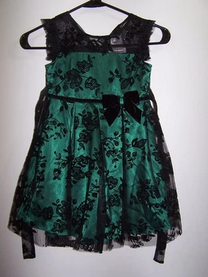 Jona Michelle 特殊场合圣诞礼服,绿色和黑色,闪闪发光,尺寸 4T — 第 1/2 张图片