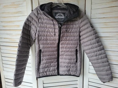 Женская куртка-пуховик Superdry 90% пуховик с капюшоном XS сероватая - Изображение 1 из 4