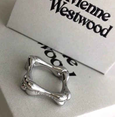 Anillo de hueso Vivienne Westwood plateado talla 7,5-8 logotipo accesorio para hombre con bolsa Foto 1 de 4