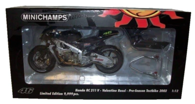 Honda RC211V Pre season Test bike Rossi MotoGP 2002 Minichamps 122 027946 1:12th - Image 1 of 4