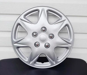 ORIGINAL Toyota OEM 15" COROLLA wheel cover hub cap 2010 Pre owned - Picture 1 of 2