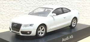 1/64 Kyosho AUDI A5 WHITE diecast car model - Picture 1 of 3