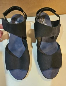 Munro American Women's Fabiana Sandals Sz 9M Navy Leather Open Toe w/ 2" heel - Picture 1 of 10