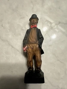 Altdeutschland handgeschnitzter Mann Hobo mit Stoff Bettrolle 5 5/8 cm groß - Bild 1 von 12