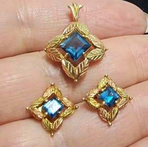Lovely CCo Coleman Co. 10k Black Hills Gold & Blue Topaz Pendant & Earrings 5.1g - Picture 1 of 8