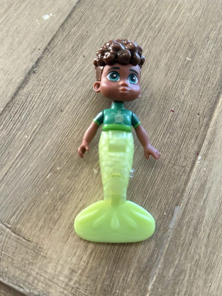 Фигурка Disney Junior Ariel & Fernie Boy Mermaid 4 дюйма сочлененная - Изображение 1 из 1