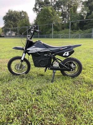 Razor MX650 Dirt Rocket High-Torque Electric Motor Dirt Bike, 17 MPH,$800 retail - Image 1 of 4