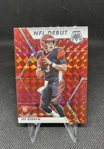 2020 Panini Mosaic - NFL Debut Joe Burrow #261 Red Mosaic Prizm (RC) - Picture 1 of 2