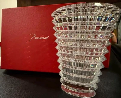 Jarrón ovalado ojo de baccarat S 2001 cristal transparente de Nicolas Triboulot Francia Foto 1 de 4