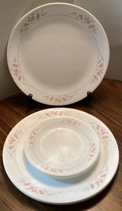 Lot Of 8 Corelle Corning Ware Silk Blossoms Set (4) Dinner (4) Bread Plates USA - Picture 1 of 14