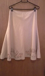 Beige with ebelishments Apostrophe linen skirt womens size 8 - Picture 1 of 5