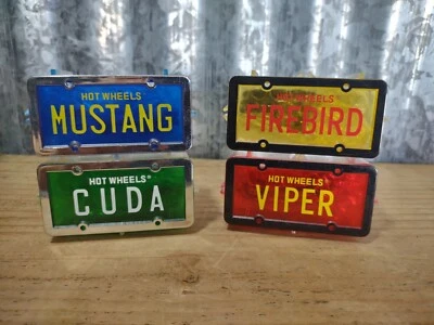 Hot Wheels 1998 Avon Park n Plates *Cuda, Firebird, Mustang, Viper* Juego (a3) Foto 1 de 4