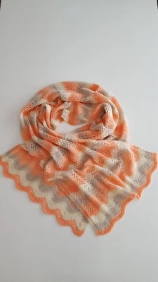 Handgestrickte Stola - Bild 1 von 2