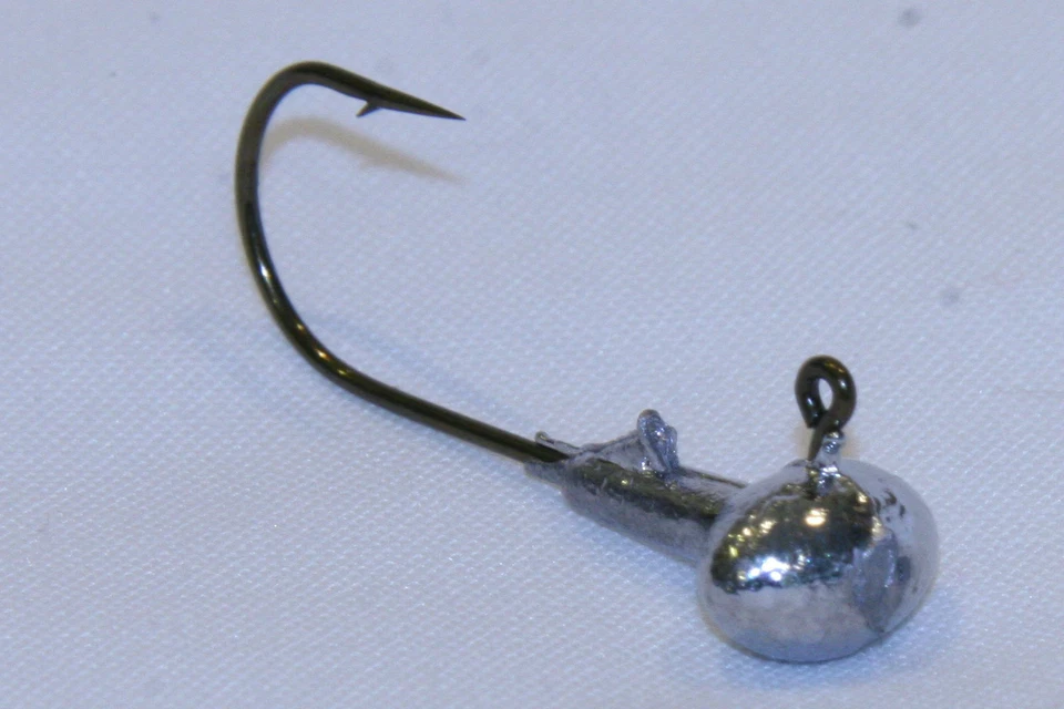 KILLER JIGS 17 pk 1/8 oz Football Bass Fishing Jig Heads Bronze Aberdeen Hooks