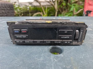 1995 Lincoln TOWN CAR EATC AUTOMATIC CLIMATE HEATER CONTROL P1F5VH-19C933-AF - Picture 1 of 2