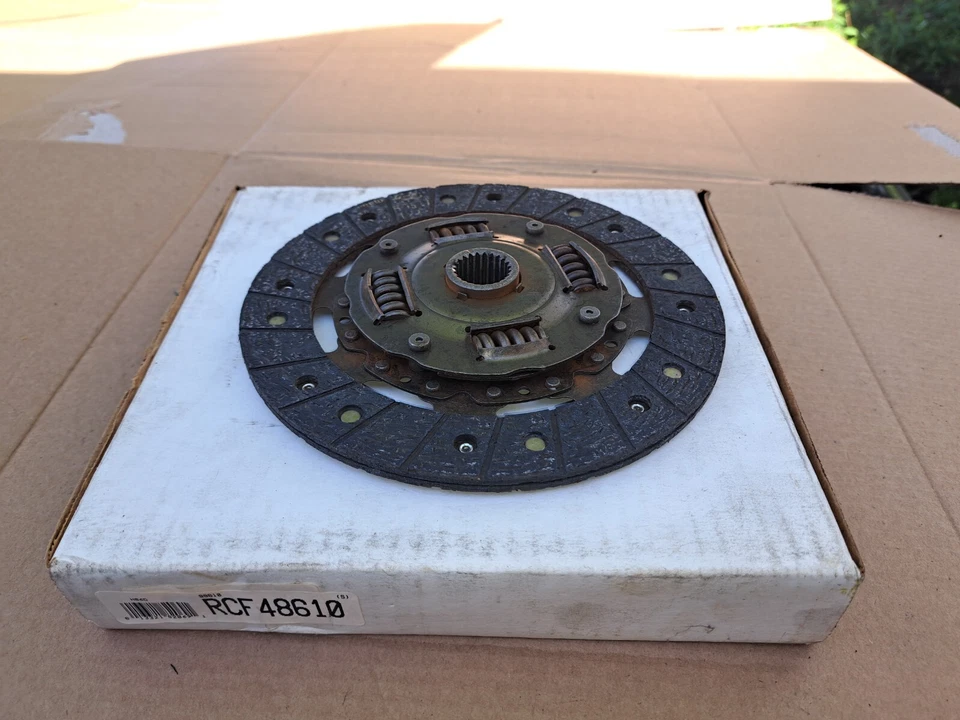 Clutch Friction Disc Remanufactured Perfection RCF48610 - Image 1 of 2