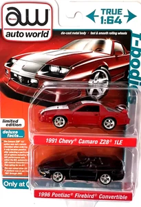 AW AUTO WORLD 1991 Chevy Camaro Z28 1LE e 1996 Pontiac Firebird confezione da 2 1/64 nuove con scatola - Foto 1 di 2