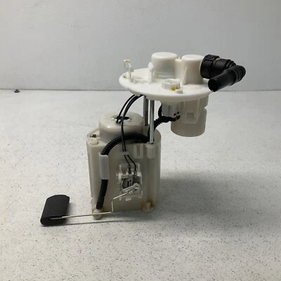 OEM 31110-1R500 Complete-Fuel Pump 2011 2012 2013 2014 2015 -2017 Hyundai Accent Foto 1 de 4