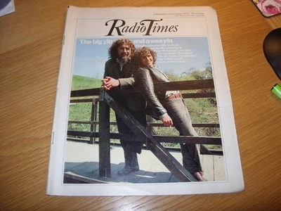 Vintage RADIO TIMES wc 9th Oct 1976 - DR WHO Episode + BILLY CONNOLLY etc - Image 1 of 3